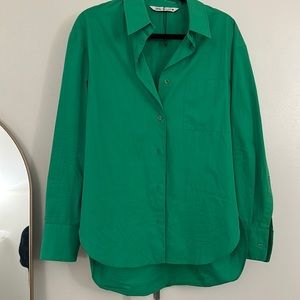 GREEN BUTTON DOWN SHIRT
